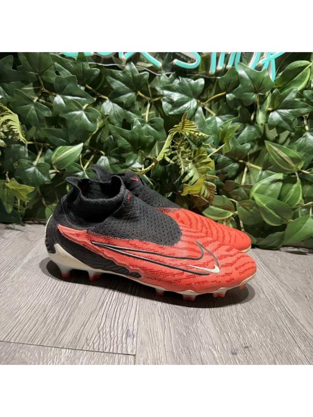 Nike Phantom GX Elite DF FG Soccer Cleats Crimson DC9969-600 Men’s Size 6.5